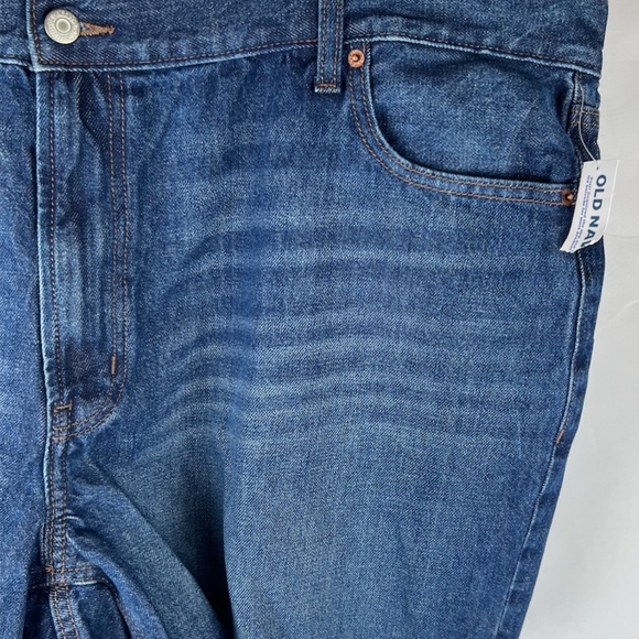 NWT: old navy High-Waisted Slouchy Straight Cut-Off Jean Shorts $35 (22) - Picture 6 of 15
